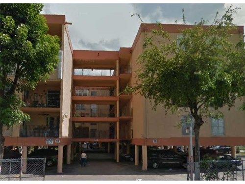 1990 W 56 ST # 1311, Hialeah, FL 33012