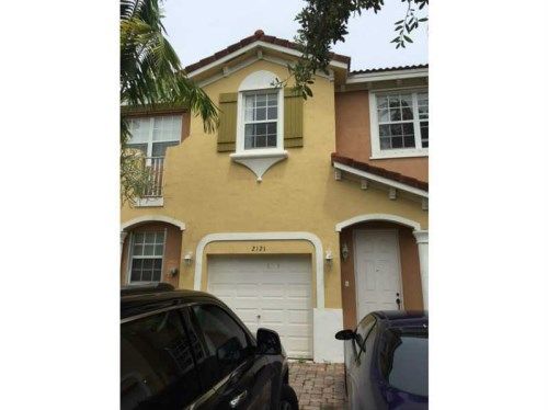 2121 NE 3 CT # 2121, Homestead, FL 33033