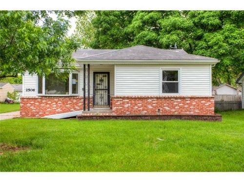 2506 59th St, Urbandale, IA 50322