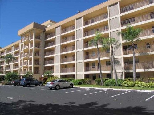 2651 S COURSE DR # 604, Pompano Beach, FL 33069