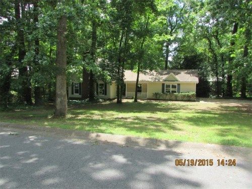 628 Nottingham Drive, Lawrenceville, GA 30044