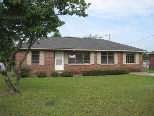 3239 Markwood Dr, Macon, GA 31206