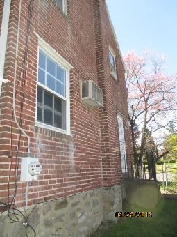 2343 Irvington Pl, Chester, PA 19013