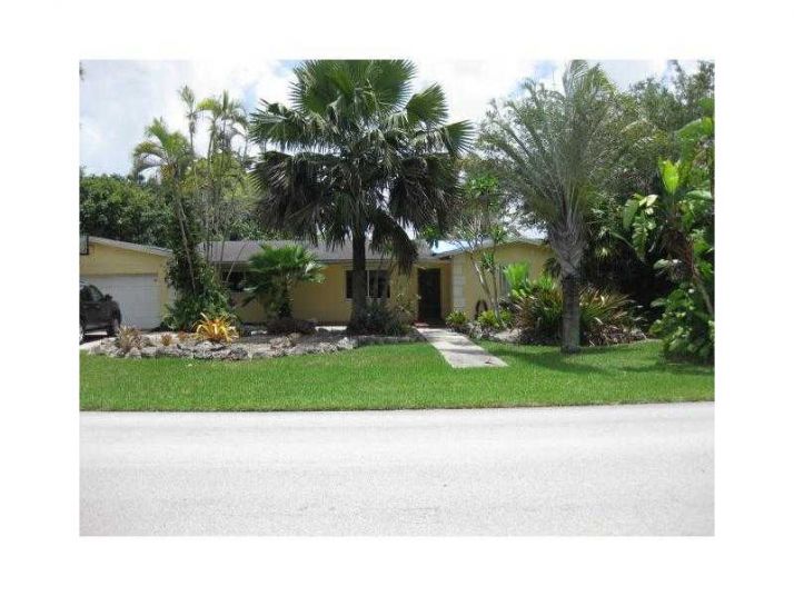 16860 SW 276 ST, Homestead, FL 33031