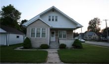 1122 Hawthorne St Two Rivers, WI 54241