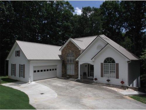 4126 Blackhawk Drive, Gainesville, GA 30506