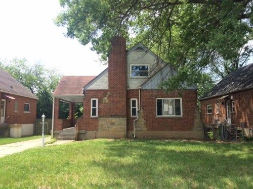 1545 Clovernoll Dr, Cincinnati, OH 45231