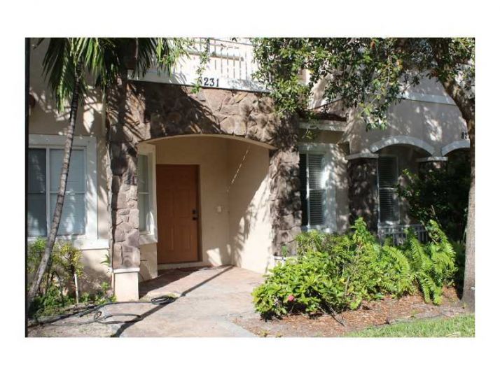 8231 29TH ST # 103, Hollywood, FL 33025