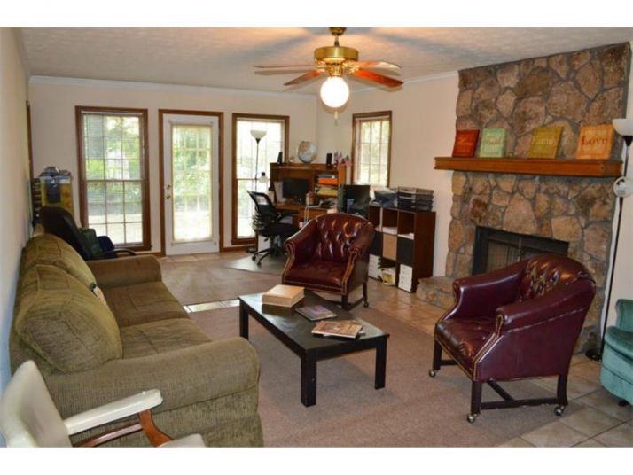 1981 Oak Village Lane, Lawrenceville, GA 30043