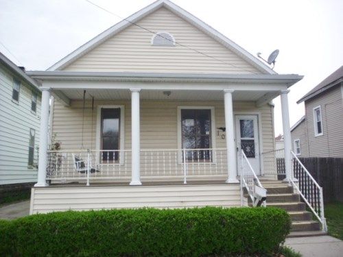 106 S Van Buren St, Bay City, MI 48708
