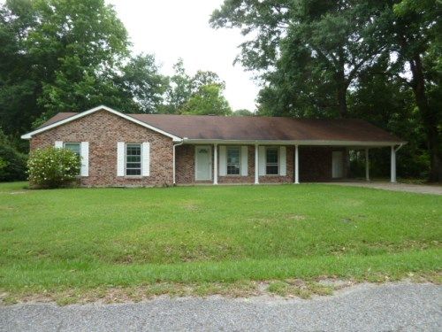 1304 Grandview St, Gautier, MS 39553