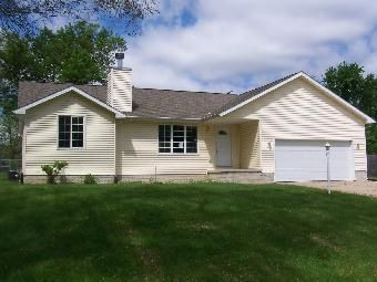 1021 N Country Lane, Peoria, IL 61604