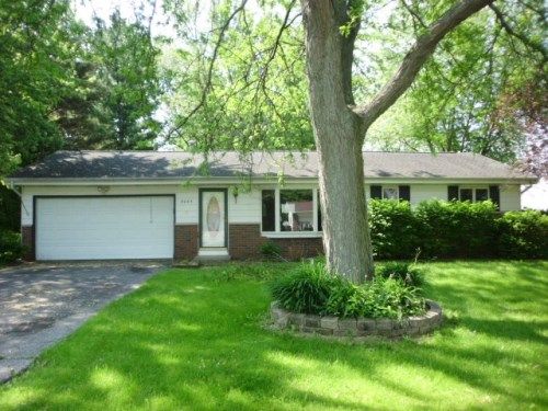 8065 Ohern Rd, Saginaw, MI 48609