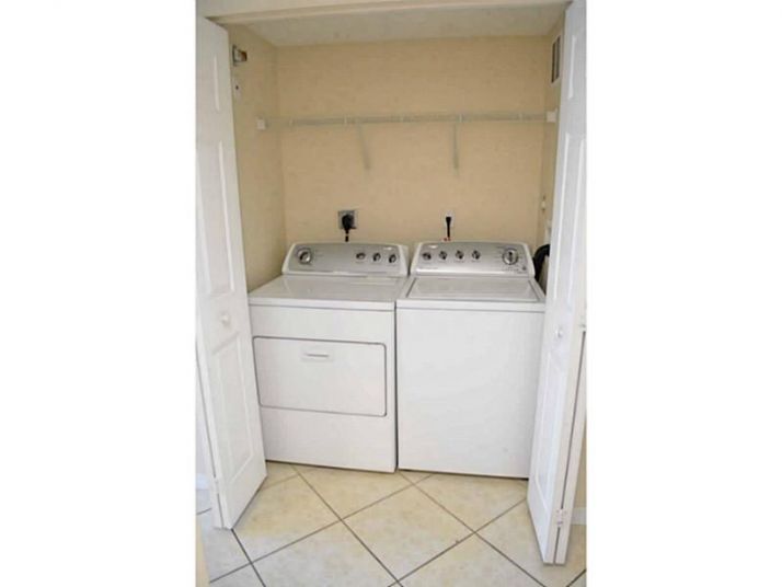 985 SW 143RD AV # 1404, Hollywood, FL 33027