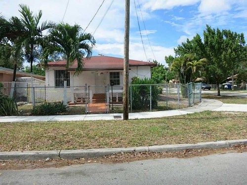 2501 NW 31 ST, Miami, FL 33142