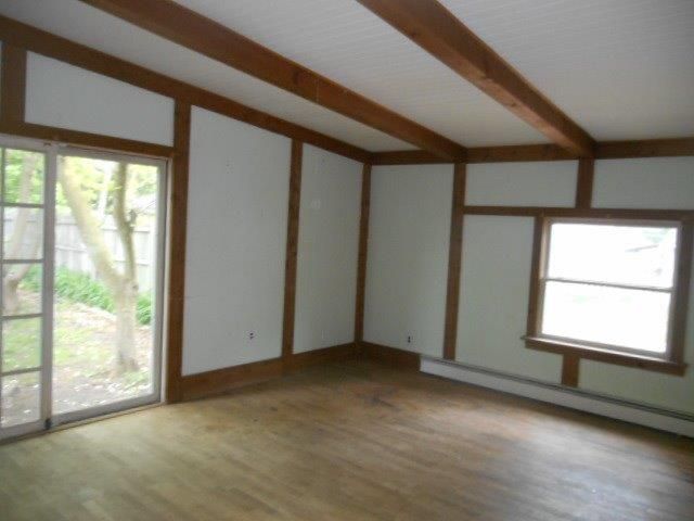 1065 N Saginaw St, Lapeer, MI 48446