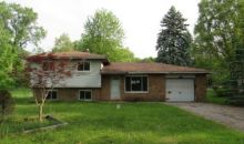 4240 Crocus Rd Waterford, MI 48328