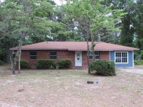 72 Marie Cir, Crawfordville, FL 32327
