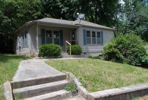 102 N Highland St, Harrison, AR 72601