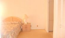 2500 Parkview Dr # 2018 Hallandale, FL 33009