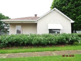 316 N La Salle Ave, Ladd, IL 61329