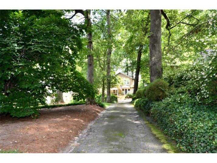 2705 Osborne Road, Atlanta, GA 30319