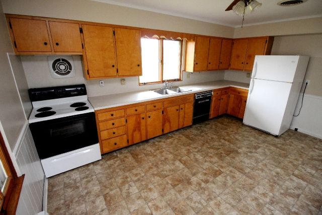 815 Saint Paul St, Lewisburg, PA 17837