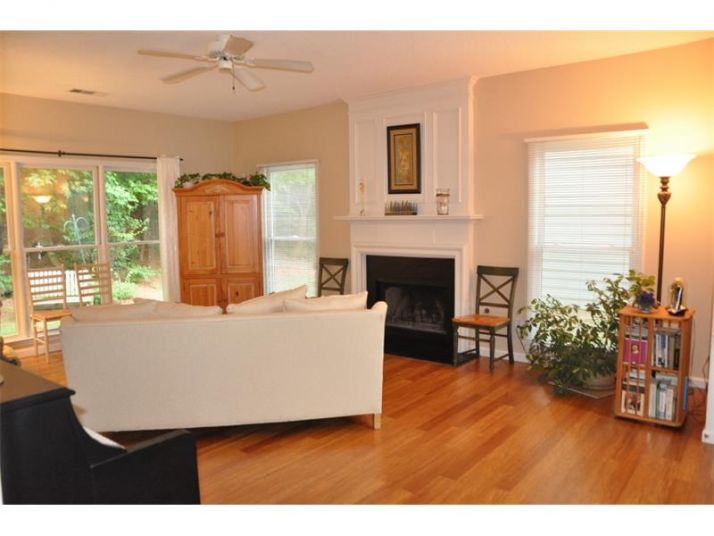 3020 Binghampton Lane, Lawrenceville, GA 30044