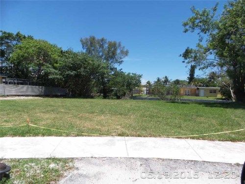 2415 NE 194 ST, Miami, FL 33180