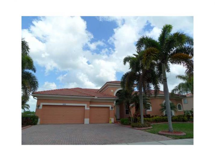 15797 SW 20TH ST, Fort Lauderdale, FL 33326