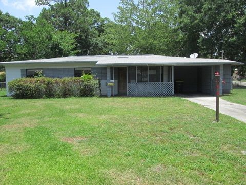 5471 Lori Dr S, Jacksonville, FL 32207