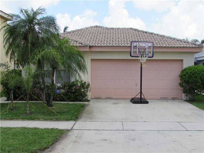 17336 SW 20 ST, Hollywood, FL 33029