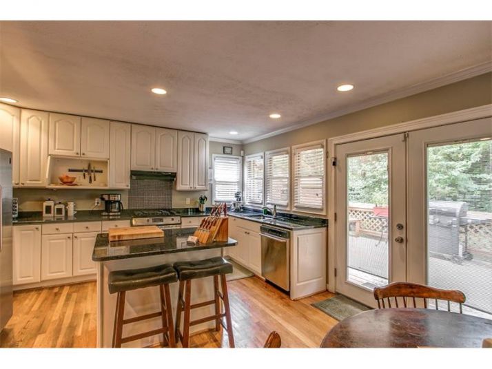 2299 Tuxedo Drive Se, Marietta, GA 30067