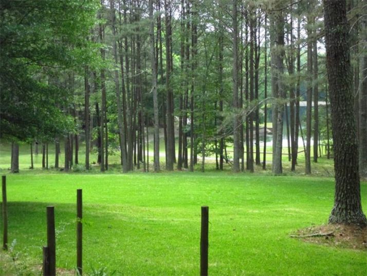 13 Dover Drive Se, Rome, GA 30161