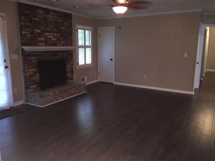 155 King David Drive Sw, Lilburn, GA 30047