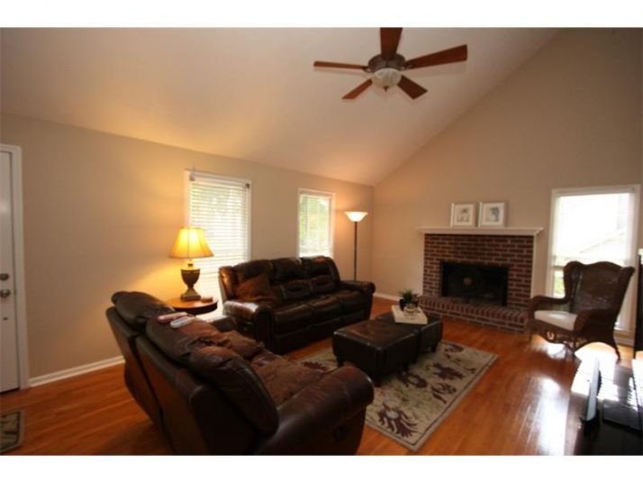 1785 Apple Boulevard, Marietta, GA 30066