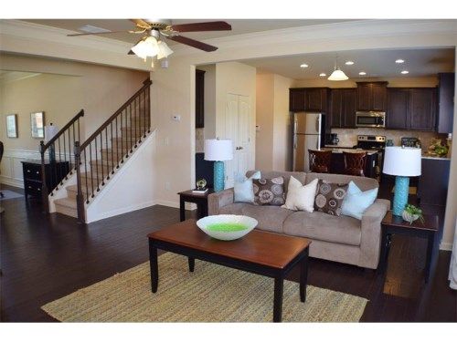 702 Pineglen Drive, Acworth, GA 30102