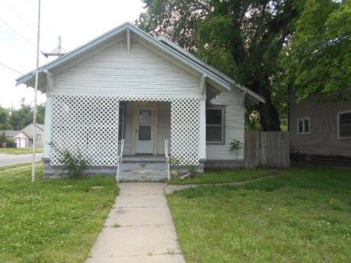 831 E Ave A, Hutchinson, KS 67501