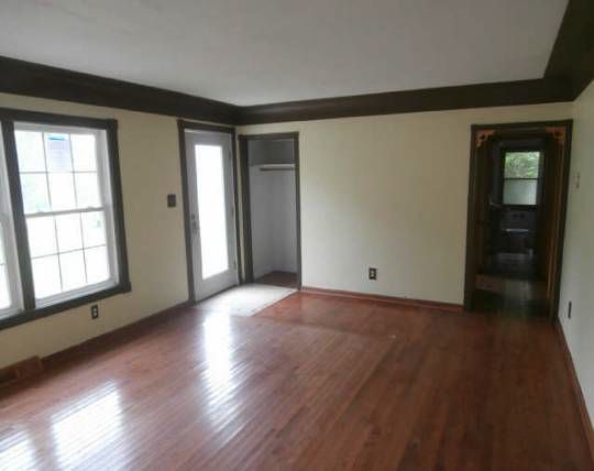 37831 Hamon St, Harrison Township, MI 48045