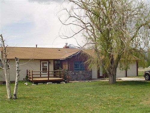 929 Little Joe Ln, Hamilton, MT 59840