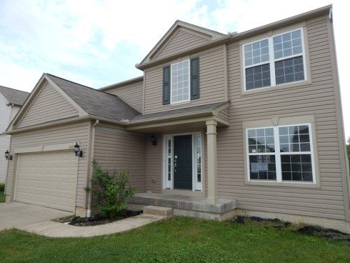 9845 Seton Dr, Olmsted Falls, OH 44138