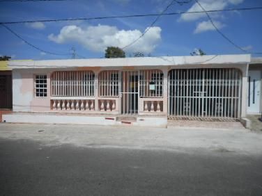 Urb San Rafael St. 3 H6, Caguas, PR 00725