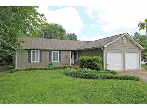 5086 Ravenwood Drive, Marietta, GA 30066