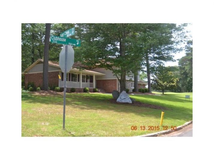 765 Clubhouse Drive Se, Conyers, GA 30094