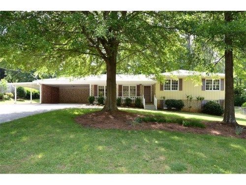3915 Manhattan Drive Ne, Kennesaw, GA 30144
