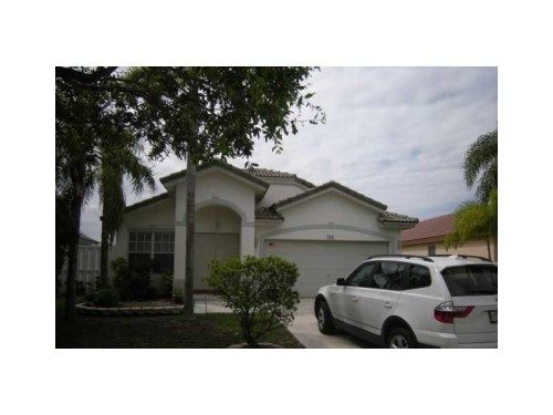 386 SW 206 AV, Hollywood, FL 33029