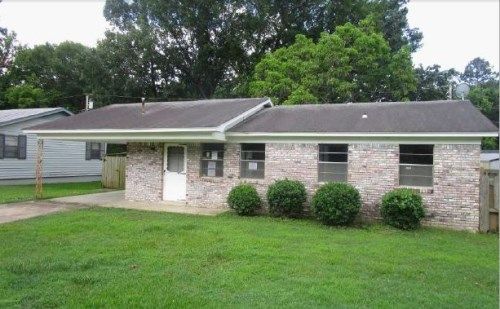 8121 Spanish Rd, Little Rock, AR 72209