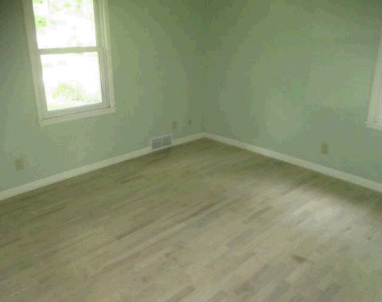 1334 Richland Ave, Kalamazoo, MI 49006