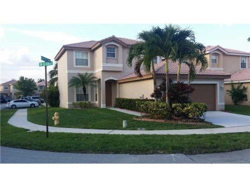 17695 SW 32 ST, Hollywood, FL 33029
