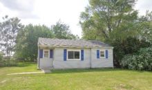 1926 Belmont Dr Mount Pleasant, MI 48858